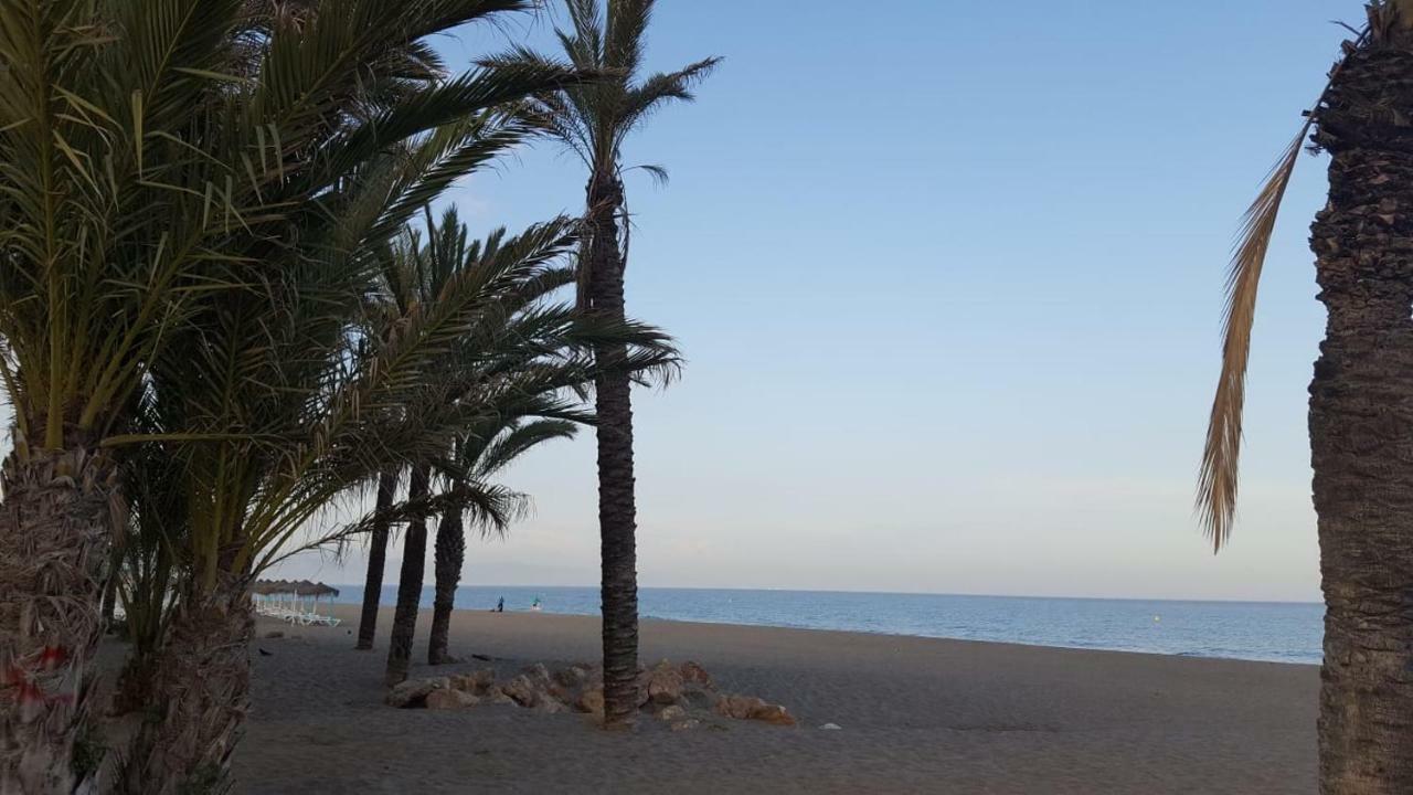 Las Plumas Beach Torremolinos Buitenkant foto